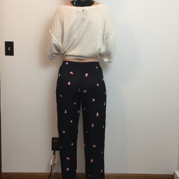 See by Chloe Black Iris Printed Jogger Pants - Picture 3 of 8